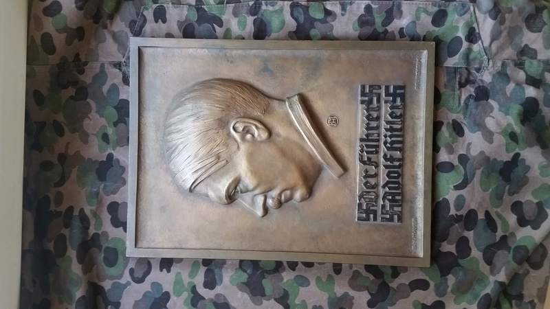 plaque en Bronze de Adolf Hitler 20160812