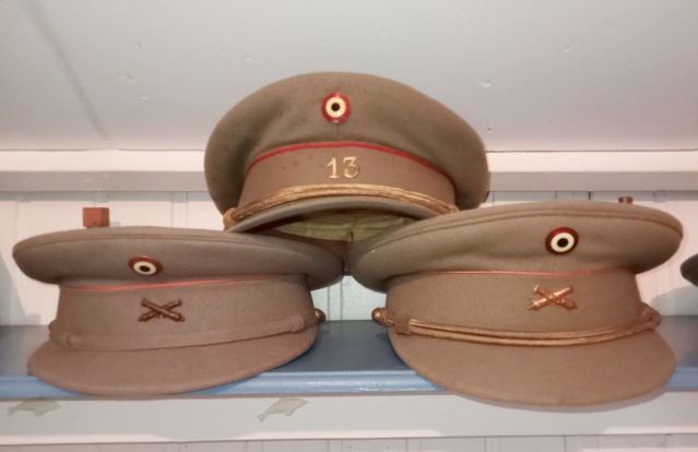 Tenues et uniformes belges après 1945 Img_2043