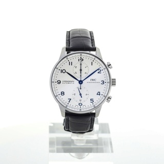 Ma première montre automatique... Buget 600 euros environ Iwc-po11