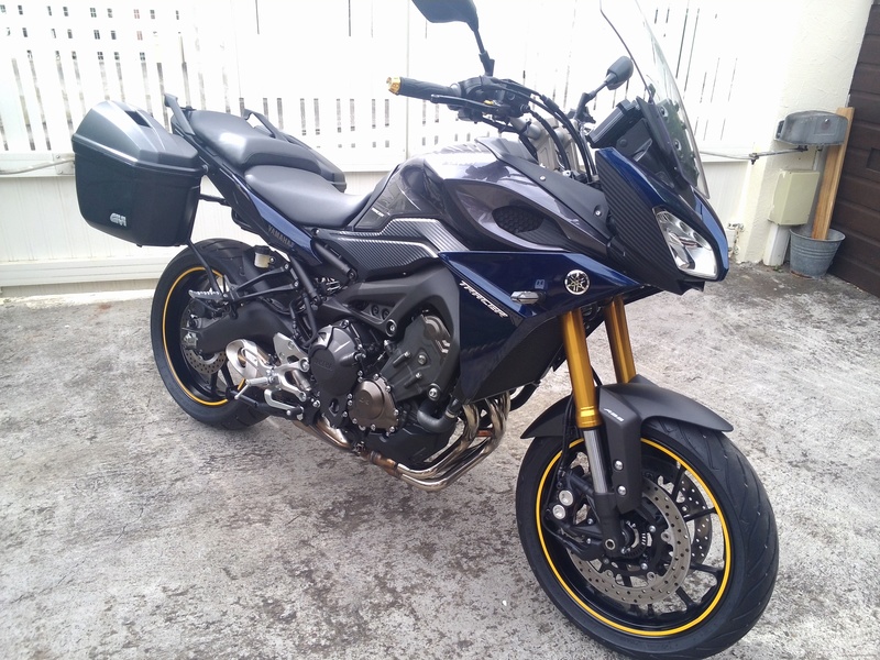 mt09 - ma MT09 tracer bleue 2016. 08910