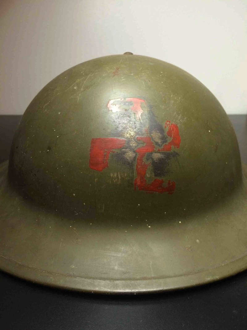 Help identify a Sauwastika Marked/Painted Canadian MkII Helmet Img_2613