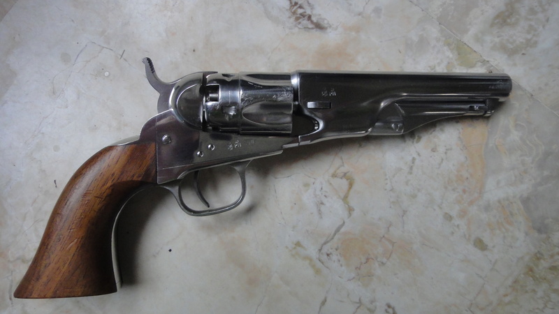 1 joli Colt 1862 police Inox .!  sur N.B .. Dsc07421