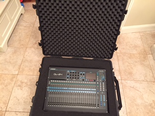 Allen & Heath Qu-24 Chrome Edition w/warranty and Pelican 1690 Transport Case Img_1416