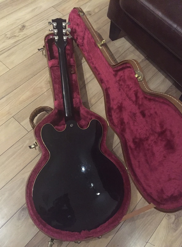 Gibson ES335 - Excellent Condition  Img_4814