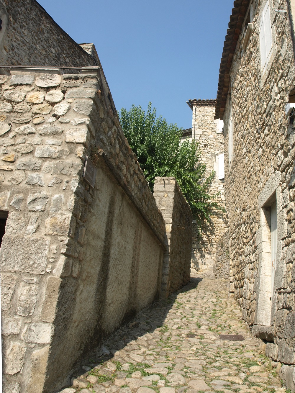 L'Ardèche dans sa splendeur - Page 6 Labeau10