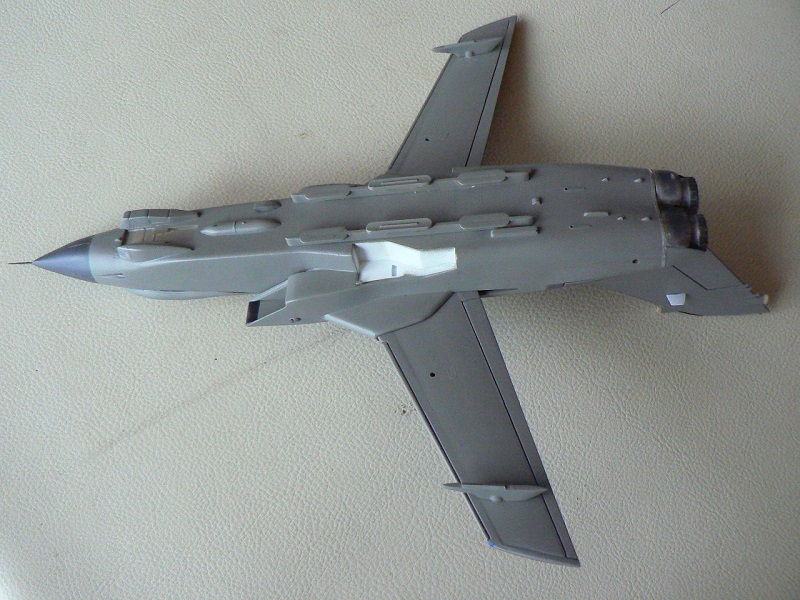 PANAVIA TORNADO GR 4/4A moule AIRFIX Réf 80328 - Page 2 5610