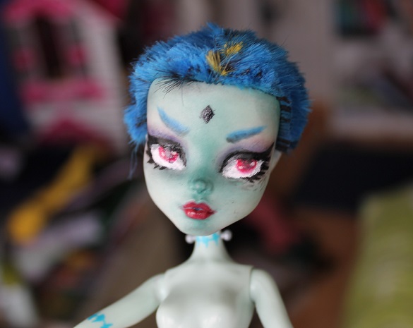 [Monster High] Mes repaints ! Franki13