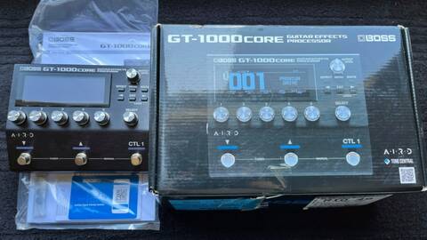 Pedaleira Boss GT 1000core Guitar Effects Processor