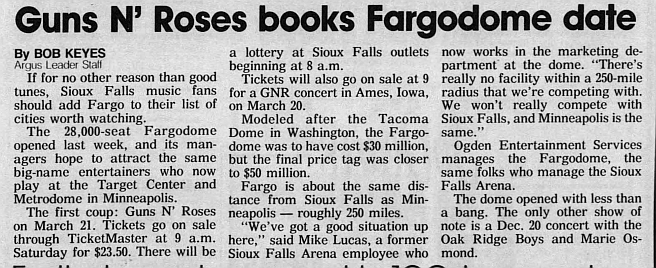 1993.03.21 - Fargo Dome, Fargo, USA 1992_118