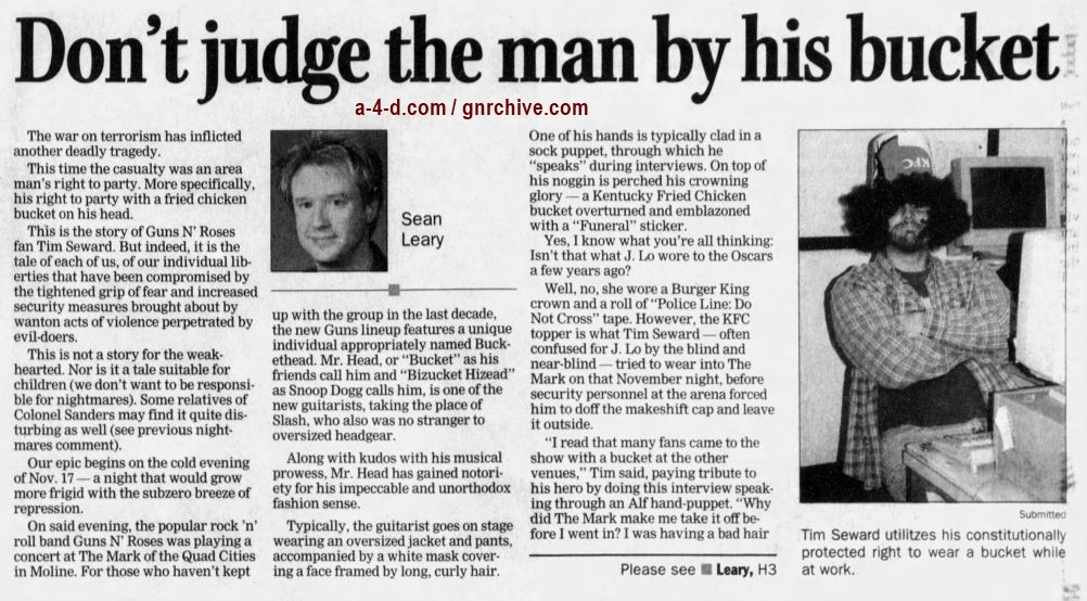 2002.11.17 - Mark Of The Quad Cities, Moline, USA 2002_188