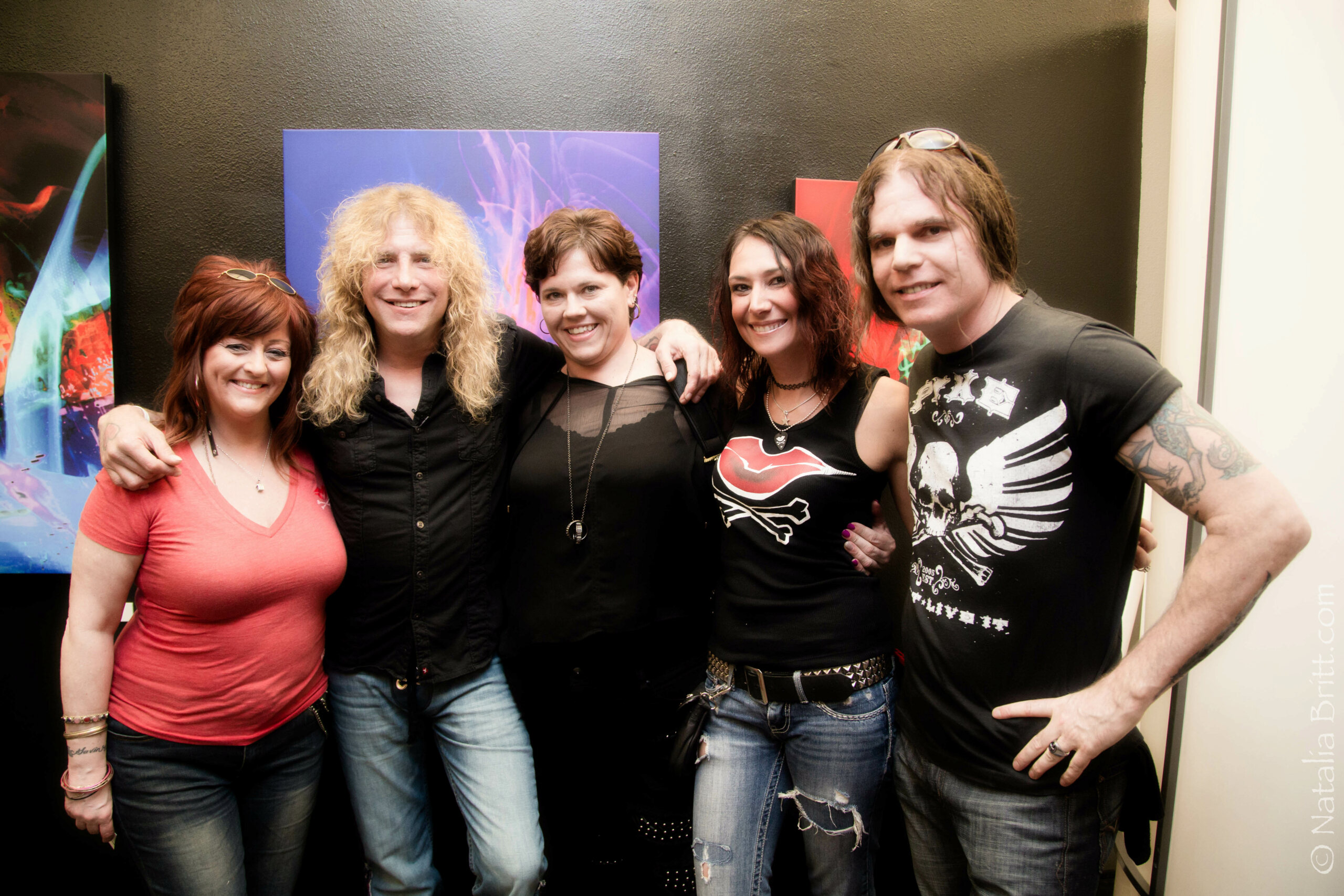 2015.04.19 - California Rock News - Steven Adler Debuts Fine Artwork Collection at Forgotten Saints L.A. Img_3417