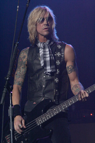 2008.03.03 - eGigs - Velvet Revolver's Duff McKagan  Velvet11