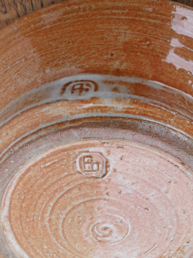 Bb mark, Studio Pottery Plate - Adam Dworski, Wye Pottery Sam_5516