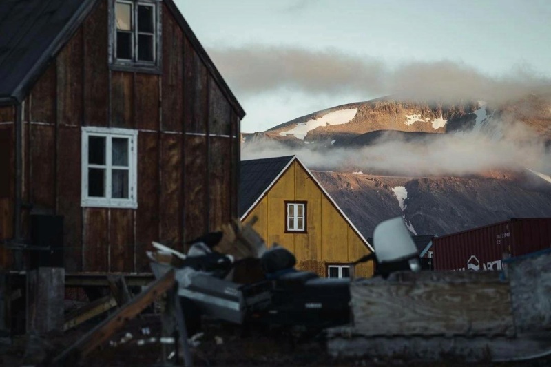 Один из самых отдаленных уголков на земле — Иллоккортоормиут, Гренландия Photo261