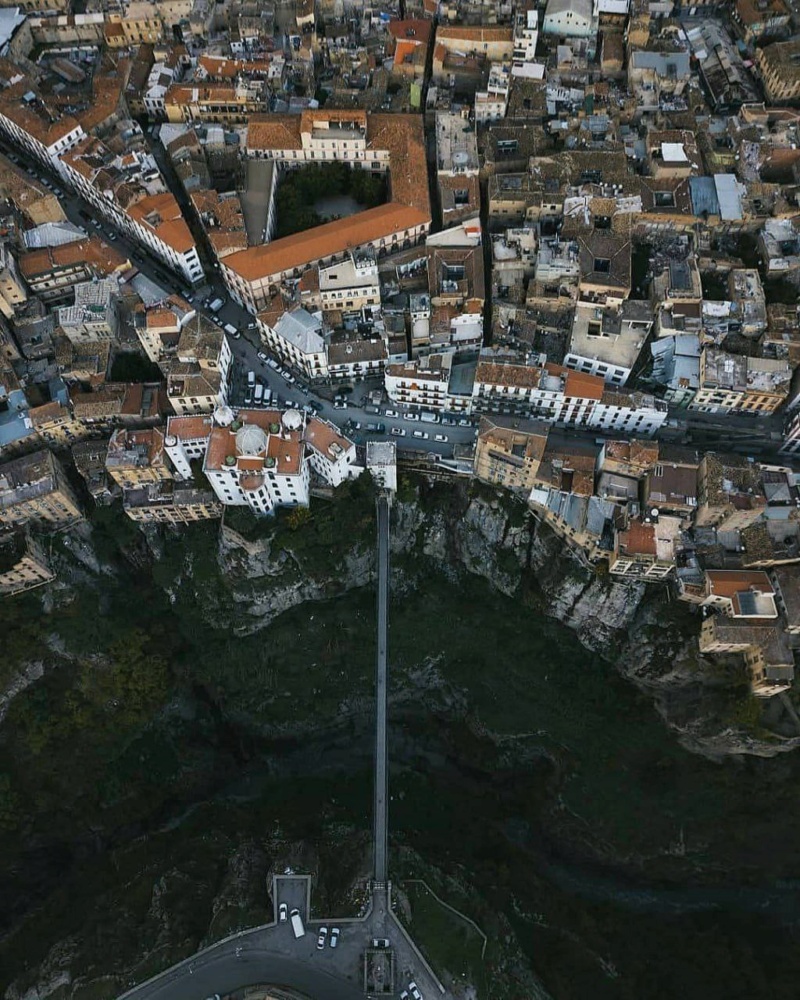 Константина - город висячих мостов. Алжир. Photo375