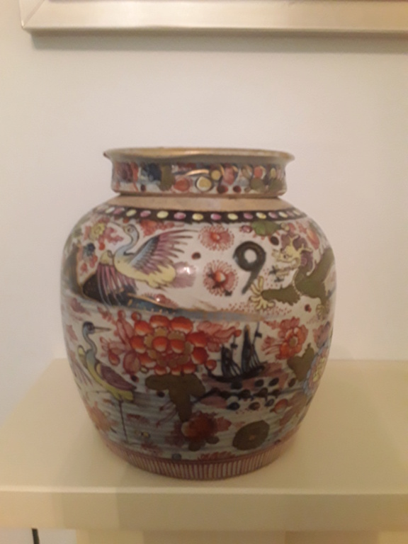 Clobbered ginger jar with lid 20211110