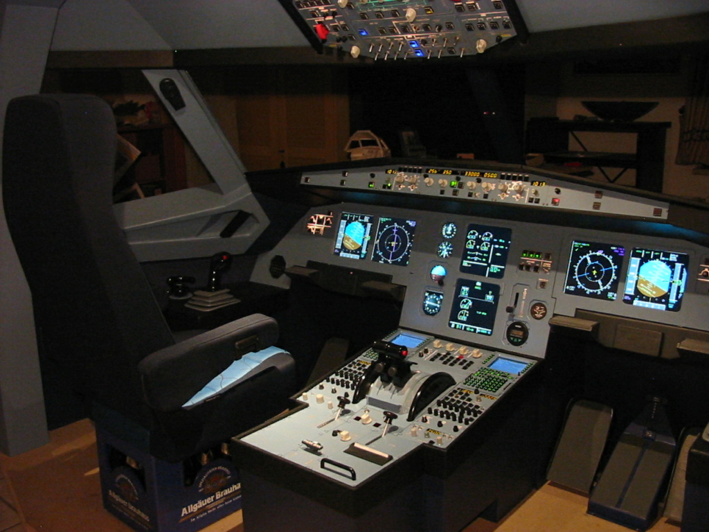  Pilotenkanzel A320 im Maßstab 1:1 gebaut von 3DPilot Img_1318