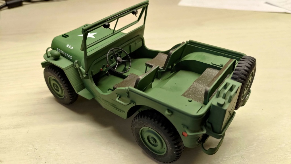 Willys Jeep MB im Maßstab 1:18 P_202323