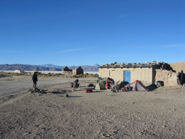 Traversée à vélo des salars de Coipasa et Uyuni Image104