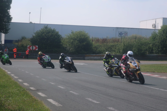 les courses de moto de Chimay, Belgique Img_9411