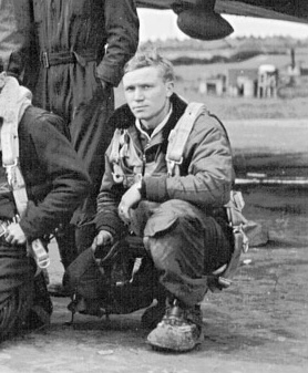 Lt George R Crowe - 602nd Bomb Squadron - 398th Bomb Group - KIA 43de1810