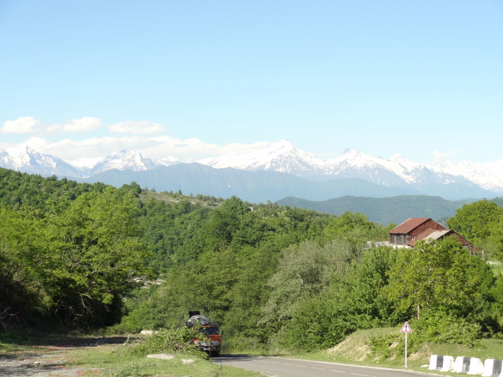 Voyage en Géorgie mai 2019 Lac_sh10