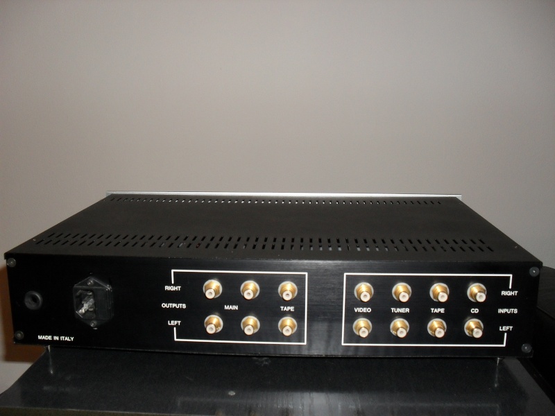 [VENDUTO] preamplificatore a valvole prototipo R&C audioengineering (280 euro) Sdc10011