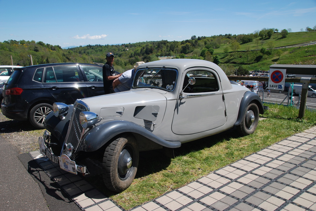 90ans de la Citroen Traction  Dsc_0083