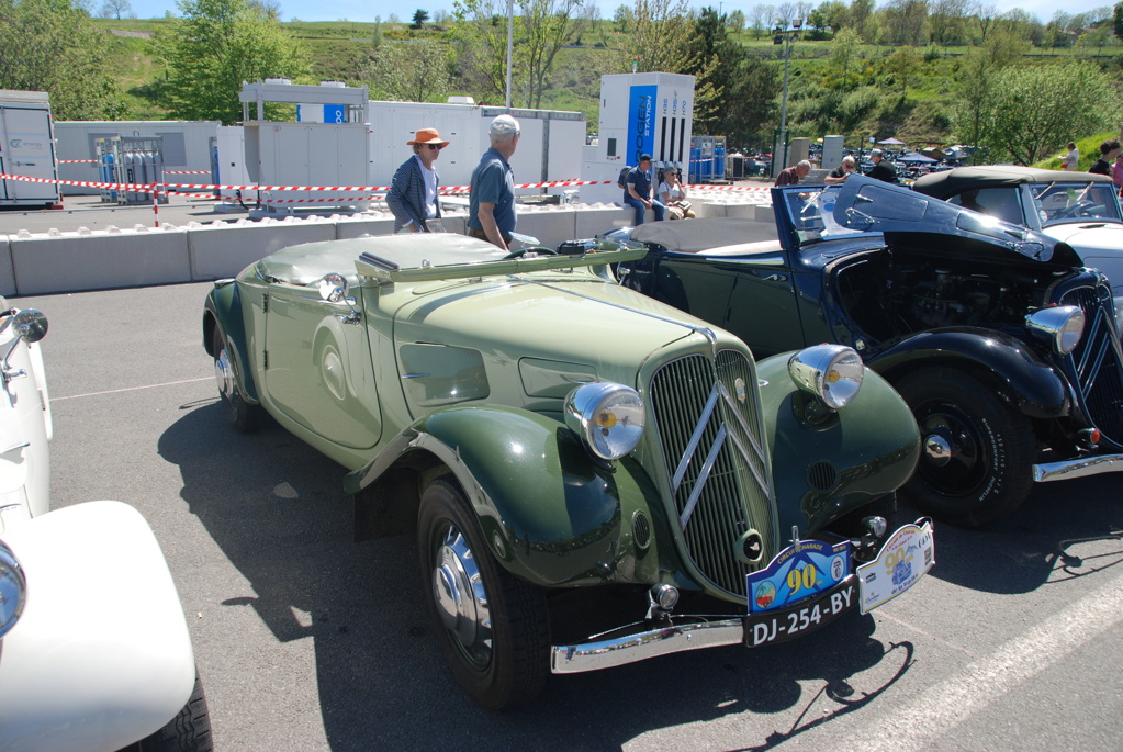 90ans de la Citroen Traction  Dsc_0084