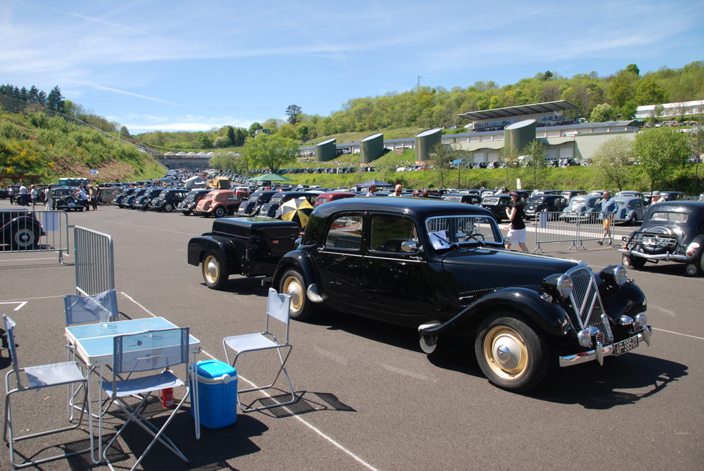 90ans de la Citroen Traction  Dsc_0096