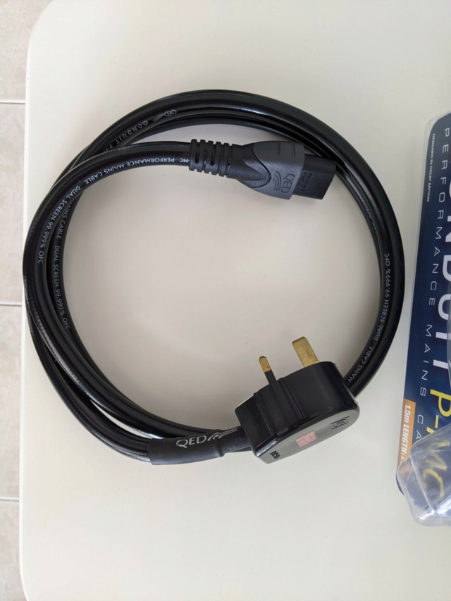 QED Conduit P-MC performance mains cable (used) - SOLD Qed211