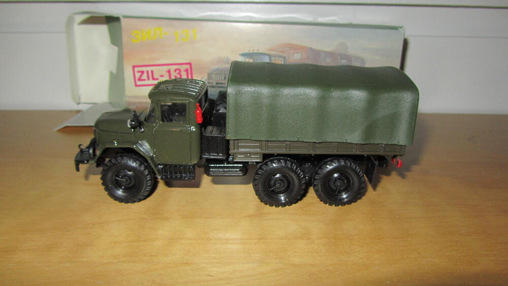 Diecast 1/43e materiels russes 1-43_e10