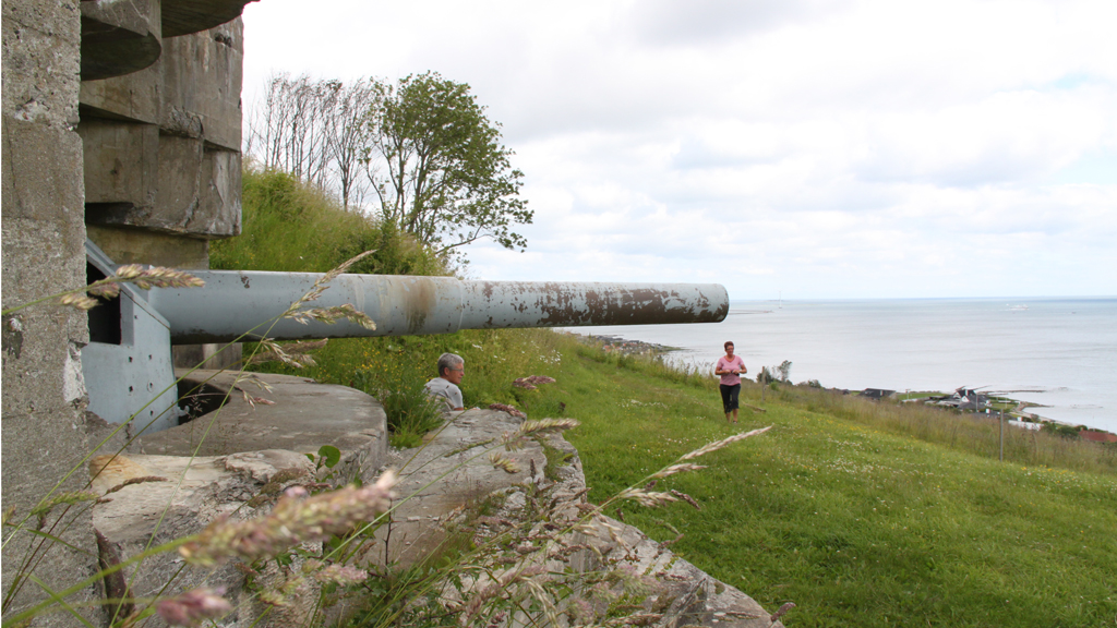 Des bunkers sur la plage de Løkken (Danemark) 15650010