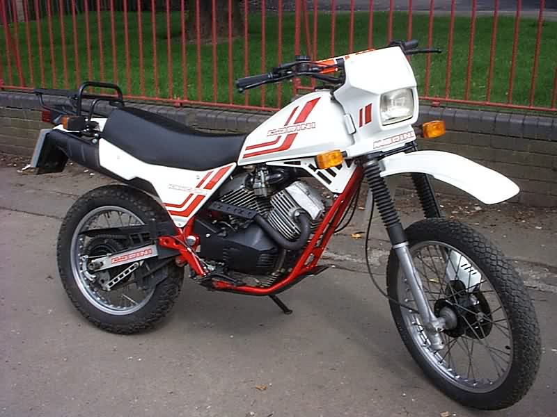 histoire de motos rares 350_ka10