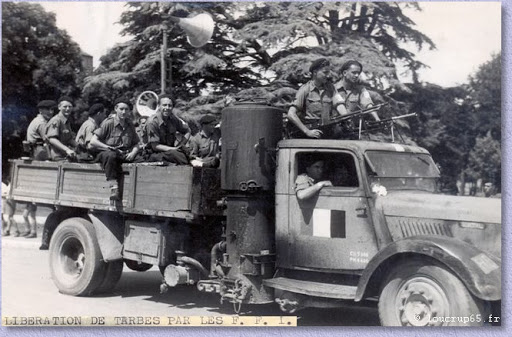 Vehicules recuperes par les FFI -1944 - Page 2 Camion11