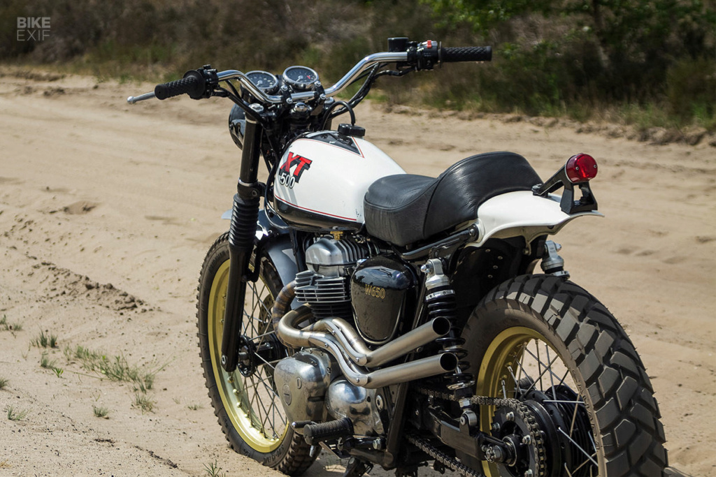 Kawasaki W650 desert Sled Kawasa25