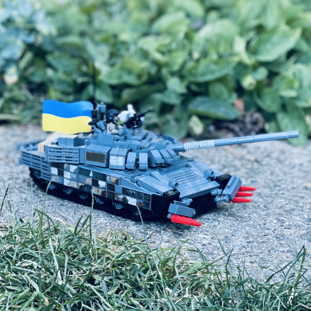 Figurines Lego dediees aux médecins ukrainiens  Lego_t10