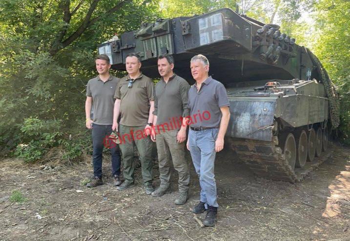 Leopard 2 Ukrainiens - Page 2 Leopar42
