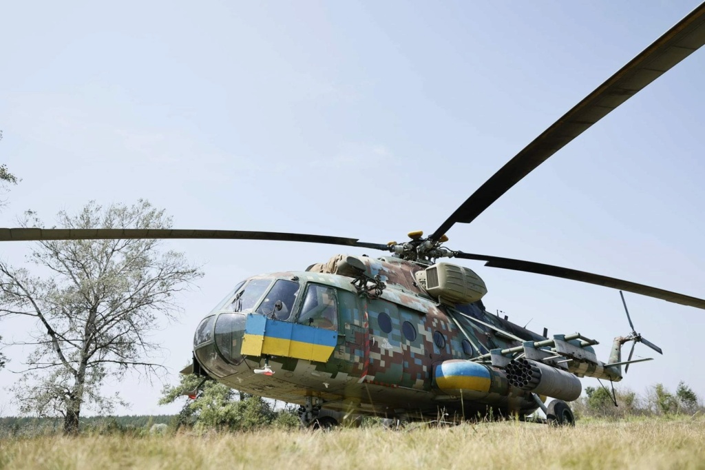 Photos guerre d ukraine - Page 28 Mi-80010