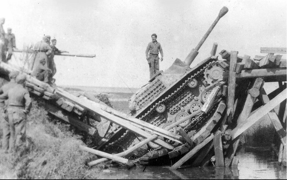 Pont vs Panzer Oups_f10