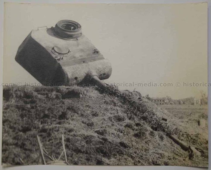 Tourelles sur Bunker WWII - Page 6 S-l16021