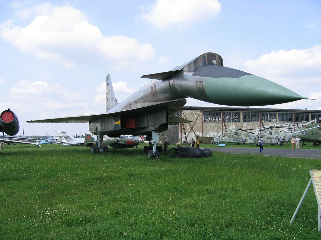 Musée central de l’armée de l’air sovietique et russe Sukhoi19