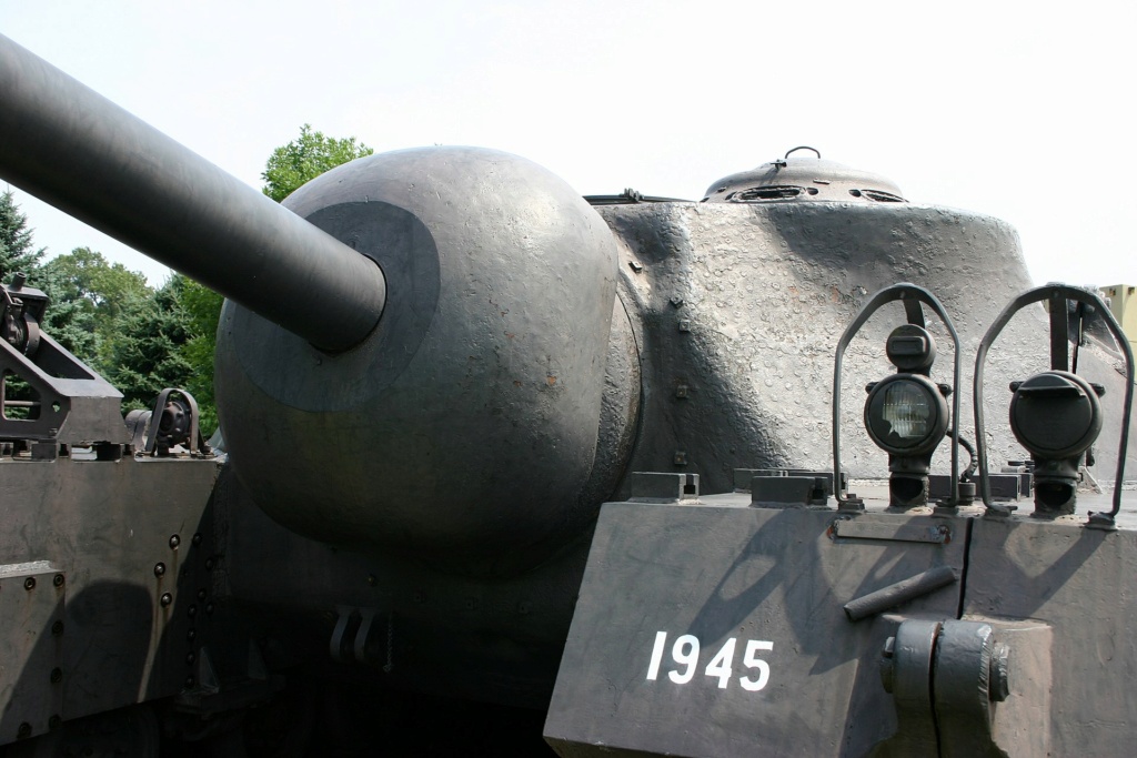 Le T-28 Super Tank Lourd T28_su12