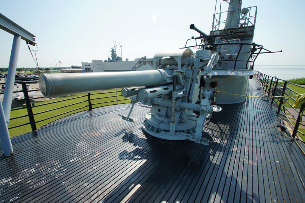 USS ALABAMA Battleship Memorial Park U1110