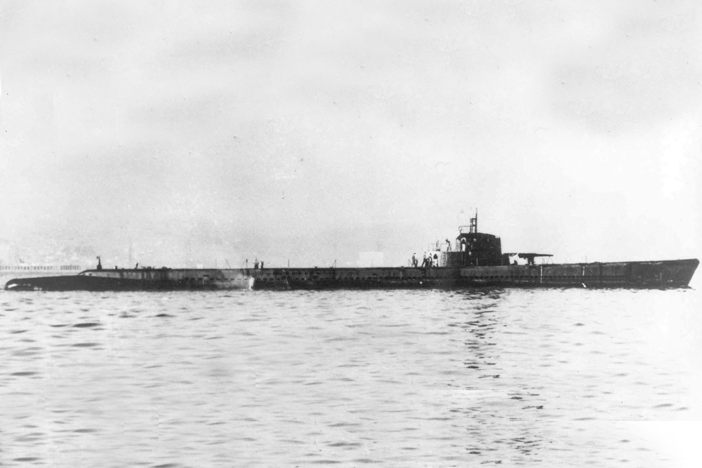 Ile de Matua-Kouriles Uss_he10