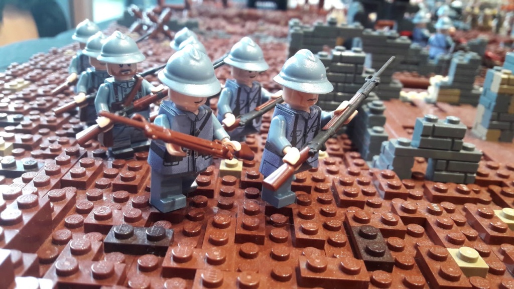 La bataille de Verdun en LEGO  Wwweee10
