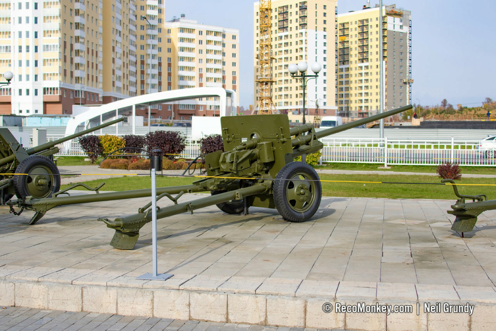 Le Musée militaire de l’UMMC en Russie Zis-2_11