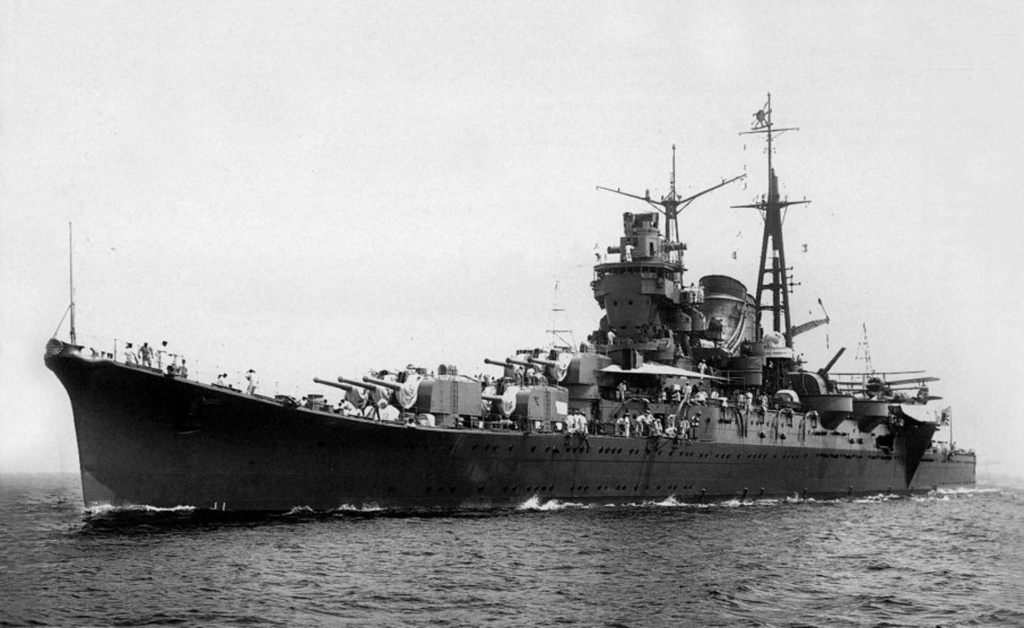 L IJN Mogami le seul croiseur hybride japonais Zzzz5415