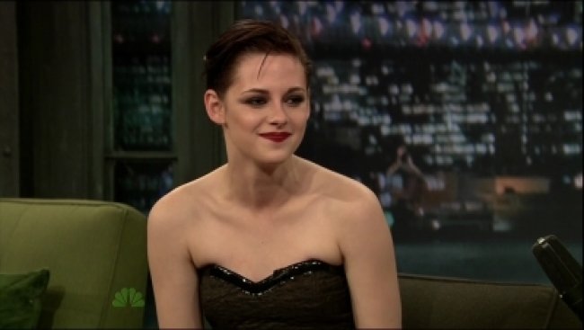 Emission - Late Night With Jimmy Fallon  - 2009 [Kristen Stewart] Media-12