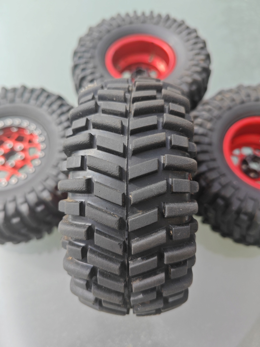 [VENDU] 4 Roues crawler RC Alu beadlock 17123910